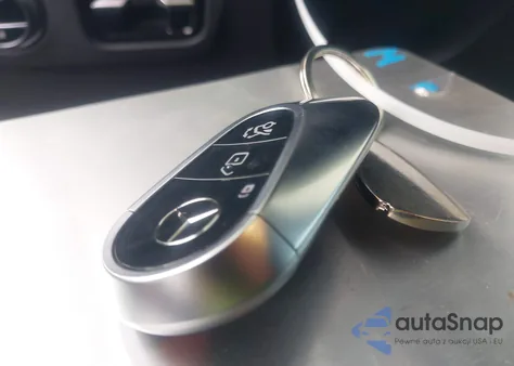 2022 Mercedes-Benz Eqs 580 4Matic z USA, uszkodzony, nr VIN W1KCG4EB8NA020823